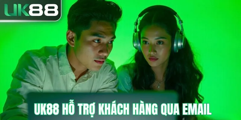 Hỗ trợ khách hàng qua email